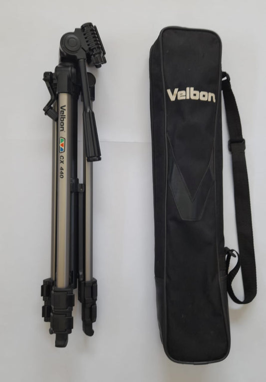 Trípode Velbon para cámara